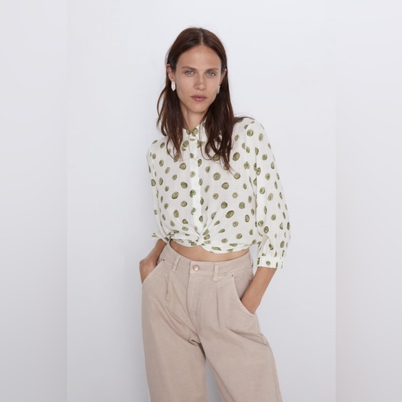 ZARA POLKA DOT PRINT SHIRT WITH FEONT KNOT SIZE S - Picture 7 of 11